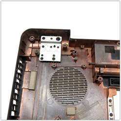 Нижняя часть корпуса, поддон ноутбука Toshiba Satellite L500 AP093000100