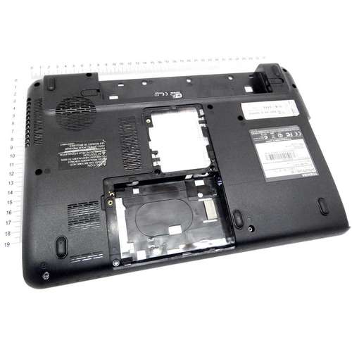 Нижняя часть корпуса ноутбука Toshiba L635 / L630 V000240430